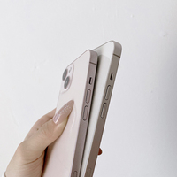 Écran de téléphone factice pour iPhone 13