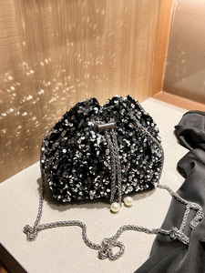 Sac Seau Classique à Paillettes Tendance pour Femme – Sac de Soirée Scintillant à Bandoulière Unique pour Fêtes - Product Image 6