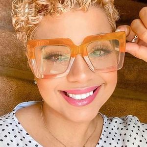 Gafas de Computadora con Marco Grande y Estampado Floral, Estilo Vintage, con Logotipo Personalizado 2025, Gafas Cuadradas Anti Luz Azul para Mujer - Product Image 4