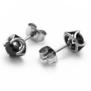 yunnique <b>Stud</b> <b>Earrings</b> Flower Shape <b>Black</b> Zircon Claw Setting 316 Stainless Steel Jewelry Unisex Fashion <b>Earrings</b> - Product Image 1