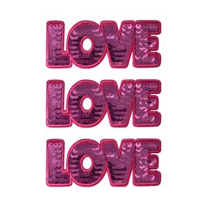 Patch brodé thermocollant brillant de haute qualité avec sequins rose vif motif 'love' - Product Image 1
