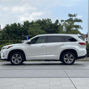 <span class=keywords><strong>Voiture</strong></span> d'occasion 2021 Toyota Highlander 2.0T Essence SUV 4x4 7 places Boîte automatique Sièges en cuir Pneus R18 Acompte - Product Image 6