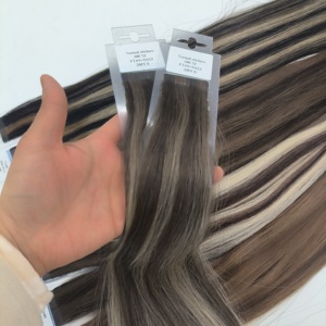 Extensioni per capelli umani Remy con nastro adesivo, capelli cinesi, 24 pollici, castano <span class=keywords><strong>scuro</strong></span>/<span class=keywords><strong>biondo</strong></span> caramello con riflessi, doppia trama a macchina, 20 pezzi/50g - Product Image 5