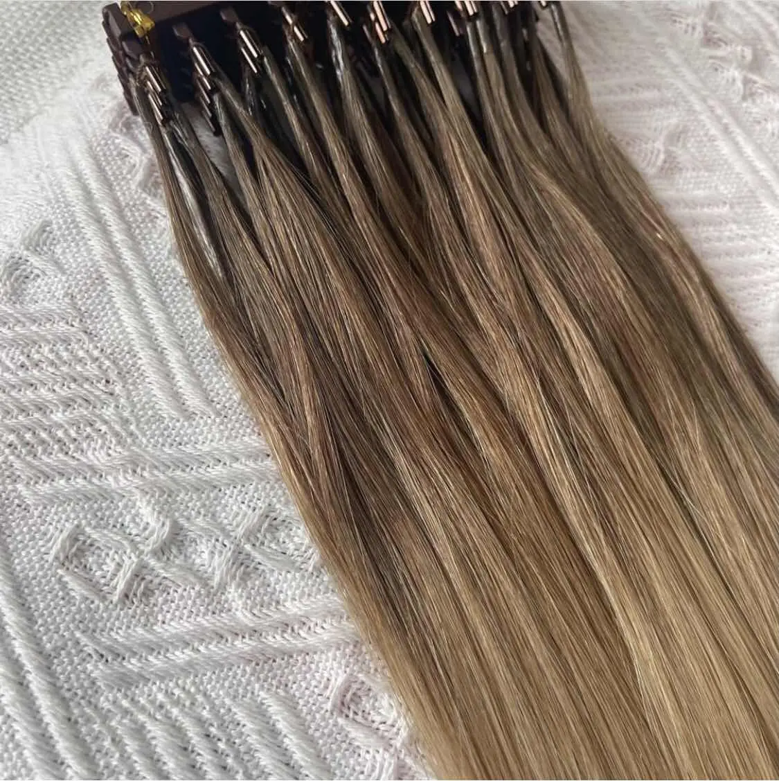 Großhandel Nagel haut Ausgerichtet 100% echtes jungfräuliches menschliches Haar braun blond kunden spezifische Farbe Seidig gerade 1. und 2. 6D Haar verlängerung