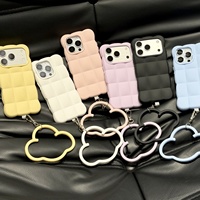 Coque de téléphone portable antichoc en TPU de qualité supérieure, design professionnel, avec pendentif Cube Cloud Charm, couleur peinte, pour 18 Pro 17
