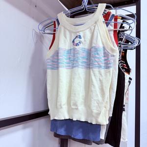 Camiseta sin mangas usada para mujer, suéter fino a la moda, Blusa de manga corta, camiseta sin mangas, suéter, ropa usada, Exportación a Tailandia - Product Image 3