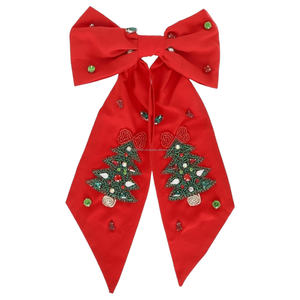 Dernière arrivée pinces à cheveux perlées personnalisées pour filles style de luxe produit en Offre Spéciale manufacturé indien pinces à cheveux avec nœud en tissu - Product Image 3