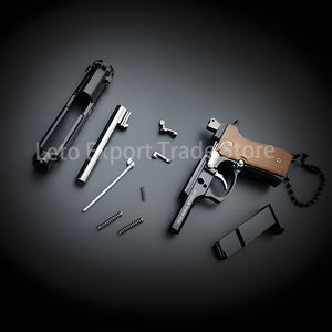 LETO Portachiavi a Forma di <span class=keywords><strong>Beretta</strong></span> <span class=keywords><strong>92f</strong></span> in Lega Modello in Miniatura Simulazione di Gioco Ciondolo Mini per Ragazzi dai 14 Anni in su - Product Image 4