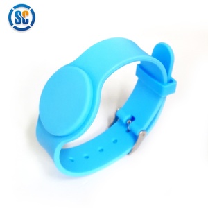 Tùy chỉnh chất lượng cao không thấm nước NFC Silicone Vòng đeo tay NFC 213/215/216 RFID Vòng đeo tay RFID Đồng hồ thông minh cho phòng tập thể dục truy cập conrtol - Product Image 5