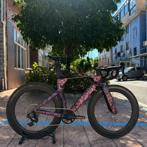 จักรยานเสือหมอบ SRAM <span class=keywords><strong>RIVAL</strong></span> XPLR AXS 1*13 ระบบขับเคลื่อน 1x13 เกียร์เดียว ดิสก์เบรกน้ำมัน KOZO2 คาร์บอนไฟเบอร์ แอโร่ ฮาร์ดเทล ขนาดล้อ 700C ระบบเบรกไฮดรอลิกดิสก์เบรก น้ำหนักเบา - Product Image 1