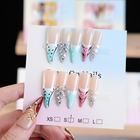Ongles à presser longs en acrylique sur mesure, forme amande, couverture complète, logo fleur 3D, vente en gros pour chaînes de salons de beauté