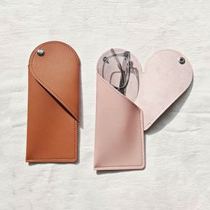 Portable Heart Shaped <b>Glasses</b> <b>Case</b> Unisex <b>Glasses</b> Pouch <b>Slim</b> Travel <b>Glasses</b> Organizer Bag - Product Image 3