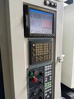 Centre d'usinage Yongjin YCM FV102A original Fraiseuse CNC Traitement des métaux d'occasion Système Fanuc 3 axes Prix 102