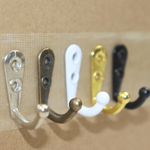 Crochet mural simple en fonte, forme rectangulaire, capacité de charge 0-1 kg, à fixer derrière les portes ou sur les murs - Product Image 3