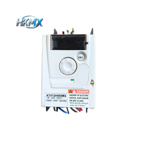 Inversor de CA ATV12H055M2 con protección IP20, pantalla con teclado y protección contra sobrecarga y cortocircuito para regulación de velocidad de ventiladores y bombas transportadoras - Product Image 1
