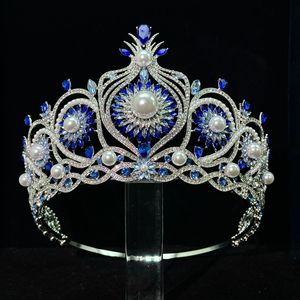 Corona de Novia de Diseño Original, Nueva Llegada, Corona de Perlas, Exclusiva, Lujosa, de Aleación de Zinc, Estilo Europeo y Americano, con Circones - Product Image 1