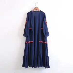 Hot Selling Ethnic Style Loose Embroidery Travel Tea Card Salt Lake Photo Dress