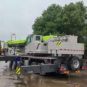 Grúa Móvil sobre Camión ZTC500H5-2 de Rendimiento Duradero y Confiable con Motor Potente y Excelente Capacidad de Elevación en Venta - Product Image 2