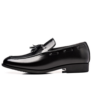 Chaussures en cuir PU pour hommes, formelles et décontractées, à semelle souple, noires, confortables, polyvalentes, rehaussantes, pour mariage et cérémonie - Product Image 2