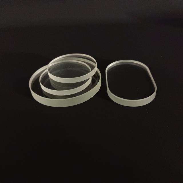 2-19mm High Temperature Borosilicate Flat Glass Polished Borosilicate Glass 3.3 Plates for Precision Electronic Components