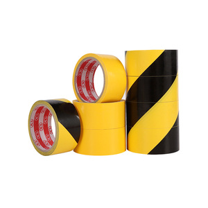 Cinta de Advertencia de PVC Negra y Amarilla, Cinta de Seguridad para Señalización de Peligros, Cinta de Marcación para Pisos de Almacenes y Talleres - Product Image 3