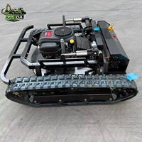 Tondeuse à gazon industrielle compacte télécommandée sans fil sur chenilles, hauteur de coupe max. 1000 mm, moteur 4 temps, conception étroite pour espaces restreints