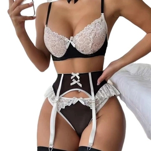 Ensemble de lingerie sexy pour femmes, nouveau style, dentelle érotique, tentation, lingerie de femme de chambre, bretelles, tablier de femme de chambre, jeu de rôle, soutien-gorge et culotte - Product Image 6