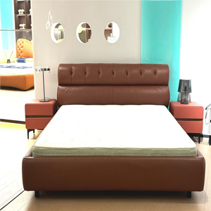 Ensemble de meubles de <span class=keywords><strong>chambre</strong></span> à coucher modernes Vonliva avec lit rembourré en cuir, dossier souple, cadre en bois de chêne de haute qualité pour adultes - Product Image 1