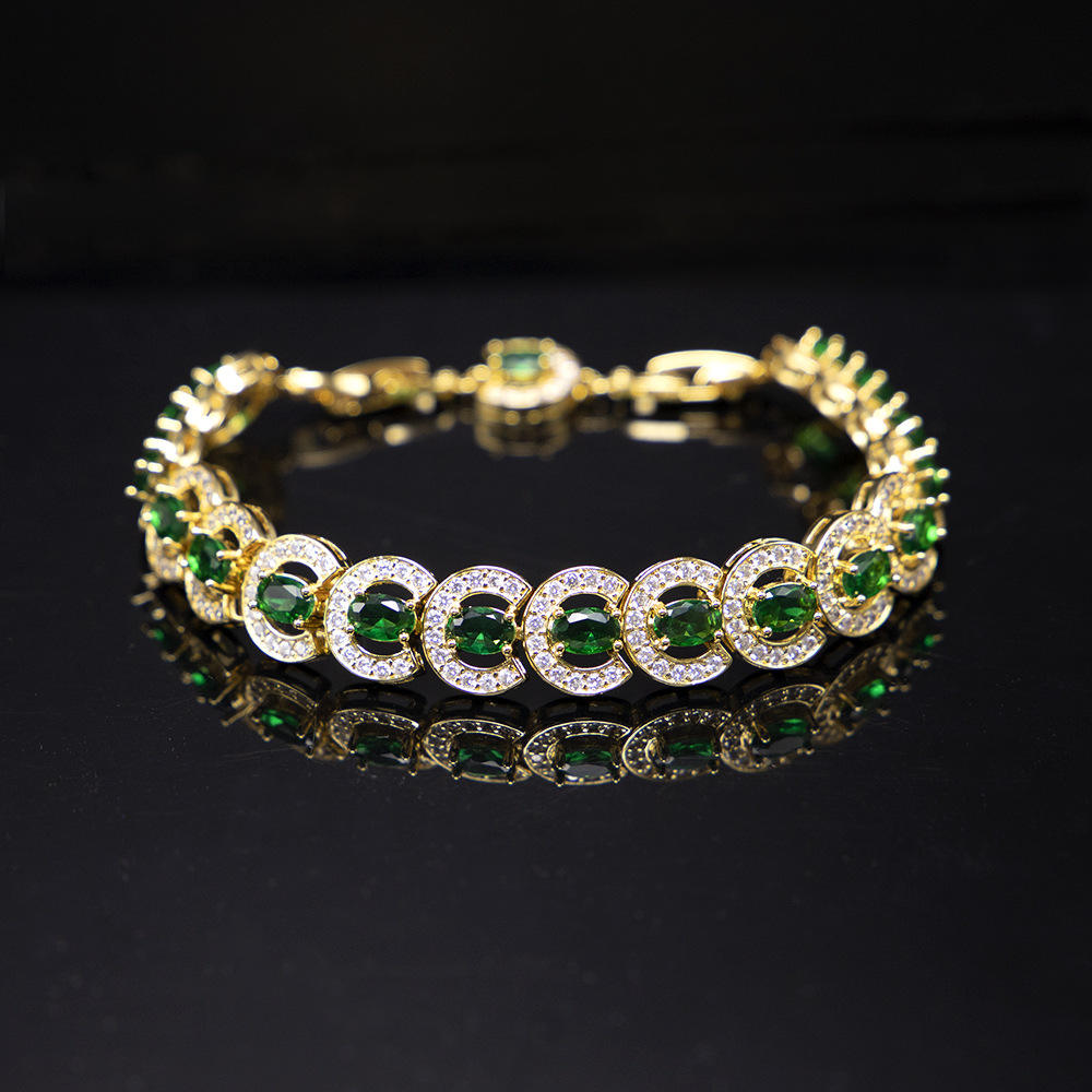 สีเขียว