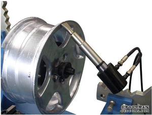 CE automatic alloy wheel rim straightening repair lathe GBT-JZA210 /alloy wheels repairing machine - Product Image 6