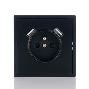 Prise murale USB pour PC de grande taille série Z avec prise 220V <span class=keywords><strong>80</strong></span>*80mm, couvercle en plastique noir mat, prise française avec USB - Product Image 1