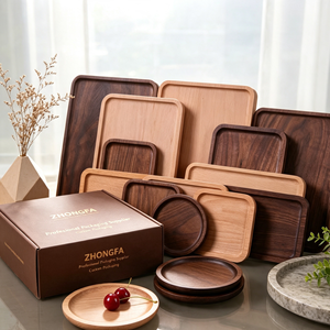 Plateau de service en bois de hêtre personnalisé avec finition vernie, plateau de présentation alimentaire moderne en bois, vente en gros OEM, fabriqué au Vietnam - Product Image 5