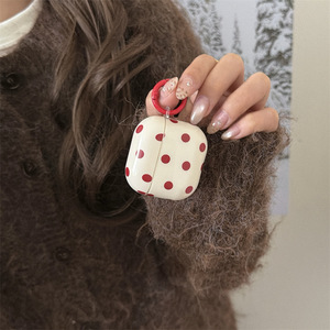 Funda Protectora para Auriculares con Diseño Coreano de Puntos Rojos, Compatible con Apple AirPods 2, 3, 4 Pro, Auriculares Inalámbricos Bluetooth - Product Image 4