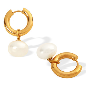 ต่างหูห่วงประดับมุกสีขาวทอง สำหรับผู้หญิง สวมใส่ได้ทุกวัน - Product Image 3