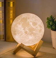 Lampe de nuit LED numérique 3D portable de 15 cm en forme de lune avec contrôle tactile, piles incluses et intensité réglable pour chambre à coucher
