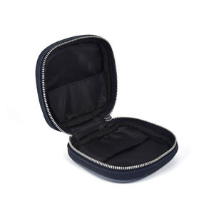 Trousse à cosmétiques de voyage personnalisée sacs-cadeaux portables à fermeture à glissière à la mode pochette de transport avec crochet pour boucles d'oreilles pour les petites entreprises - Product Image 3