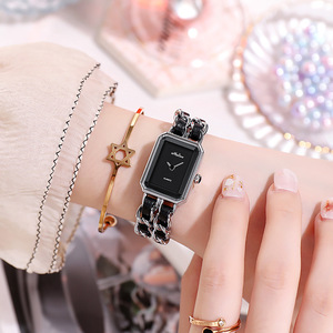 Nuovo orologio di lusso Designer di lusso orologio classico al quarzo nero orologio da polso in metallo orologio di lusso da <span class=keywords><strong>donna</strong></span> <span class=keywords><strong>orologi</strong></span> di moda - Product Image 3