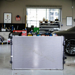 Prix compétitif OE 5Q0121251EP radiateur en aluminium du système de refroidissement du moteur automatique pour <span class=keywords><strong>AUDI</strong></span> - Product Image 2