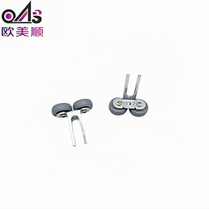 Roulettes supérieures modernes en nylon <span class=keywords><strong>pour</strong></span> systèmes de portes coulissantes, en zinc plaqué, couleur personnalisée, silencieuses, <span class=keywords><strong>pour</strong></span> portes de <span class=keywords><strong>placard</strong></span> coulissantes - Product Image 1