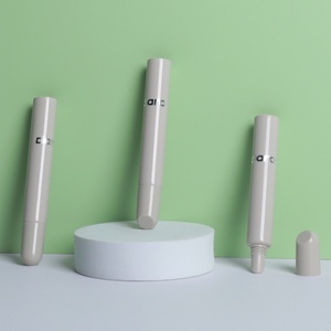 Vente en gros de tubes cosmétiques en plastique de petite capacité personnalisés de 5 ml à 25 ml pour baume à lèvres - Product Image 5