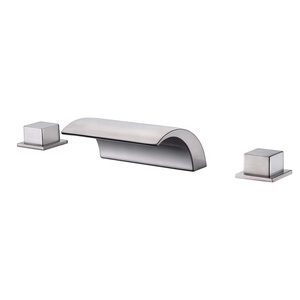 Grifos de bañera de níquel generalizados <span class=keywords><strong>Caño</strong></span> de cascada para válvula de alto caudal y juego de molduras Manguera de agua preinstalada Mezclador de 2 perillas - Product Image 1