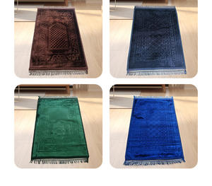 Offre Spéciale vente en gros <span class=keywords><strong>prix</strong></span> d'usine fournitures tapis de prière antidérapant musulman islamique cadeau personnalisé luxe Portable Ramadan tapis de prière - Product Image 2