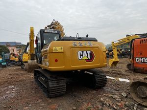 Vente flash : Excavatrice Caterpillar 315 d'occasion, robuste et durable, moteur à chenilles, modèle 2020, 15 tonnes, godet de 0,61 m, puissance de 91 kW, bon état - Product Image 3