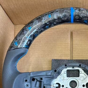 Volant en fibre de carbone pour Volkswagen <span class=keywords><strong>Golf</strong></span> 7 7.5 MK7 VW <span class=keywords><strong>Golf</strong></span> <span class=keywords><strong>6</strong></span> MK6 7.5 <span class=keywords><strong>GTI</strong></span> GTD GTE R Polo <span class=keywords><strong>GTI</strong></span> Tiguan <span class=keywords><strong>DSG</strong></span> Passat Scirocco - Product Image 4