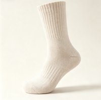 Chaussettes en laine tricotée unies personnalisées en gros – Chaussettes mi-mollet premium, chaudes, douces, confortables et respirantes pour le quotidien et les activités de plein air