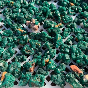 Spécimens de cristal de dioptase naturelle, pierres brutes, vert émeraude, minéral de cuivre pour collectionneurs, vente en gros de minéraux en vrac auprès du fournisseur - Product Image 3