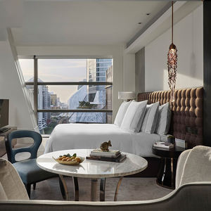 เฟอร์นิเจอร์ห้องพักโรงแรมสตาร์ <span class=keywords><strong>โรงแรม</strong></span>หรู เตียงคิงไซส์ เตียงคู่ เฟอร์นิเจอร์ห้อง<span class=keywords><strong>นอน</strong></span><span class=keywords><strong>โรงแรม</strong></span> ชุดเตียงสีทอง เตียงไม้สไตล์โมเดิร์น - Product Image 4