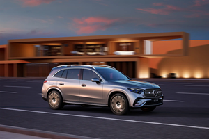 Mercedes-Benz GLC 2026 300 L 4MATIC Dynamic <span class=keywords><strong>SUV</strong></span> 7 Posti di Alta Qualità con il Miglior Comfort e Design Interno, Guida a Sinistra - Product Image 3