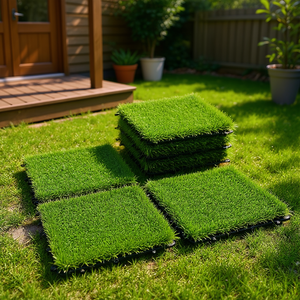 Piastrelle di erba sintetica D0100HP2HLA 30x30 cm, sistema a incastro, per giardino, prato, uso esterno - Product Image 2