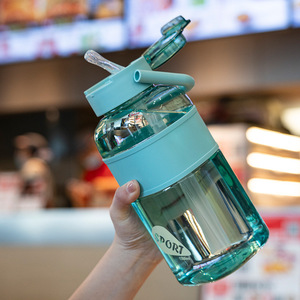 Tùy Chỉnh Công Suất Lớn Chịu Nhiệt Phòng Tập Thể Dục Nước Chai Xách Tay Du Lịch Ngoài Trời Ly Rơm Cho Mùa Hè Chất Lượng Nhựa Đồ Uống - Product Image 3